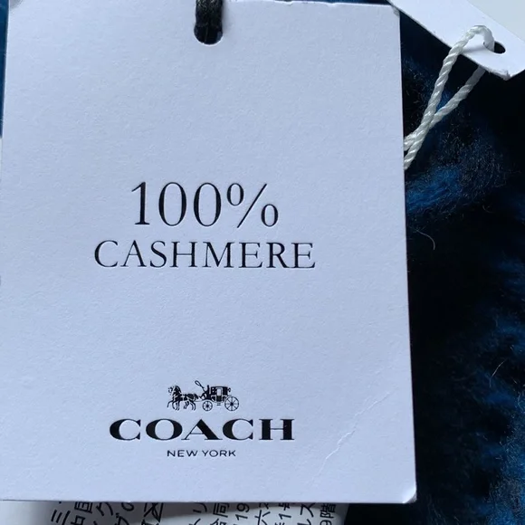 ♥️♥️♥️ Coach Signature Cashmere Scarf ♥️♥️♥️ - Picture 5 of 8